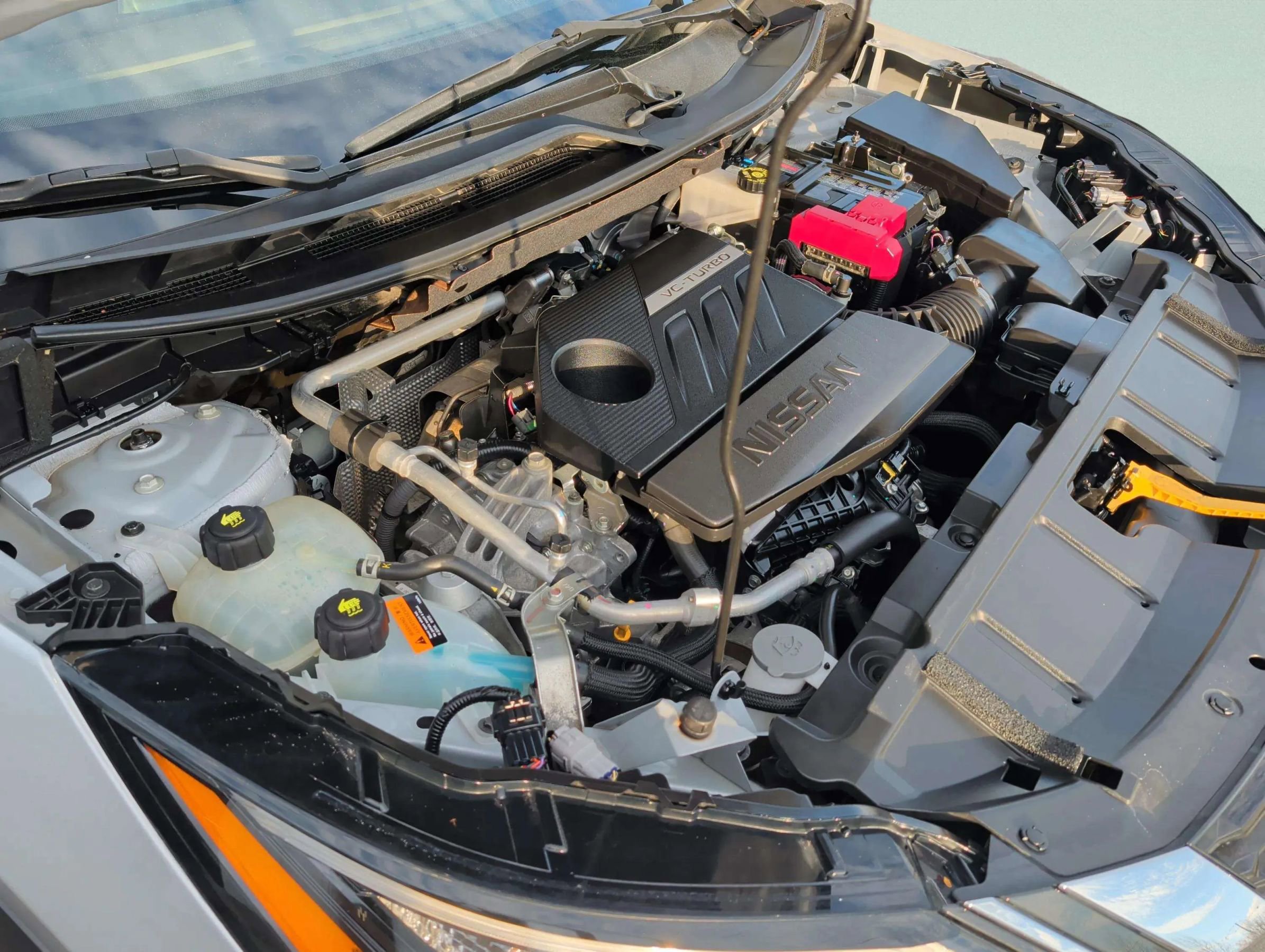 Used 2023 Nissan Rogue SV image 37