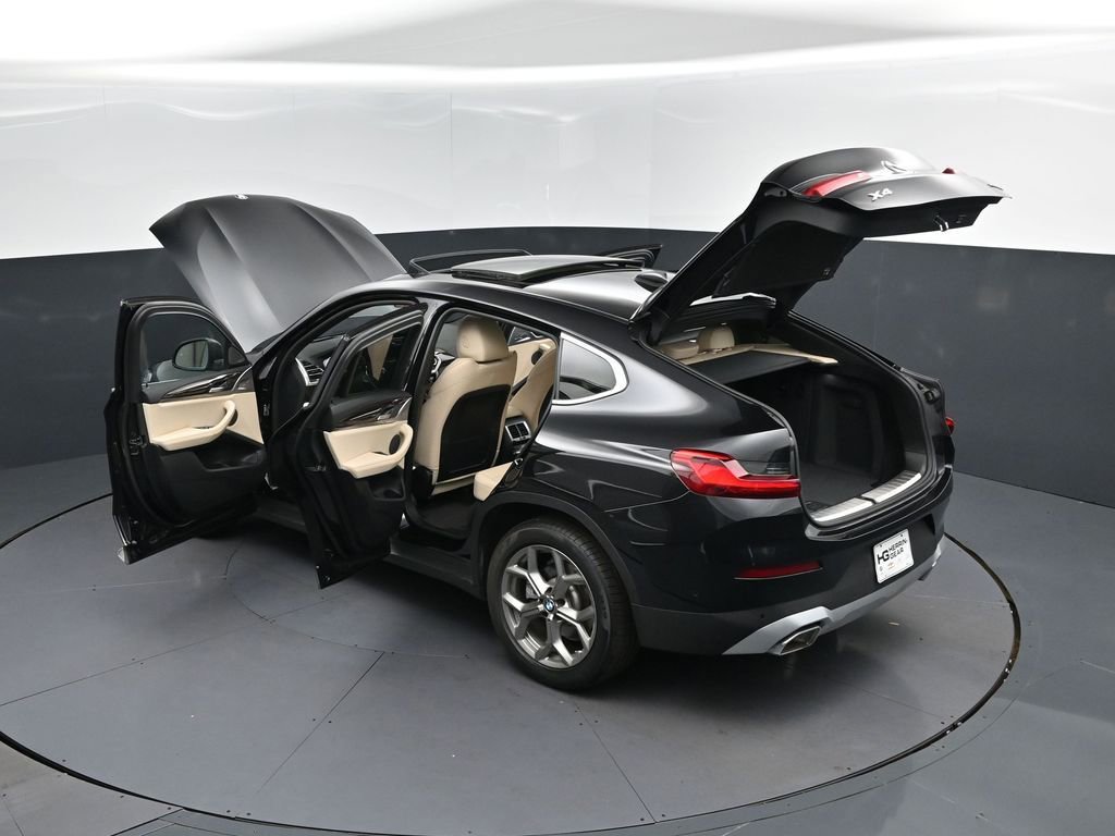 Certified 2025 BMW X4 xDrive30i w/ Premium Package AWD/4WD image 2