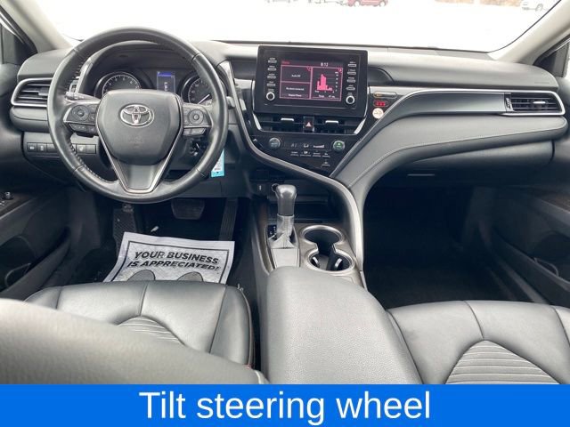 Used 2023 Toyota Camry SE image 5