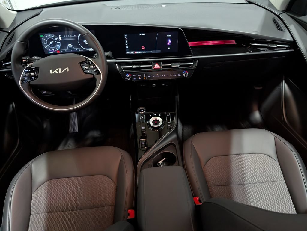 Used 2024 Kia Niro Wind FWD image 11