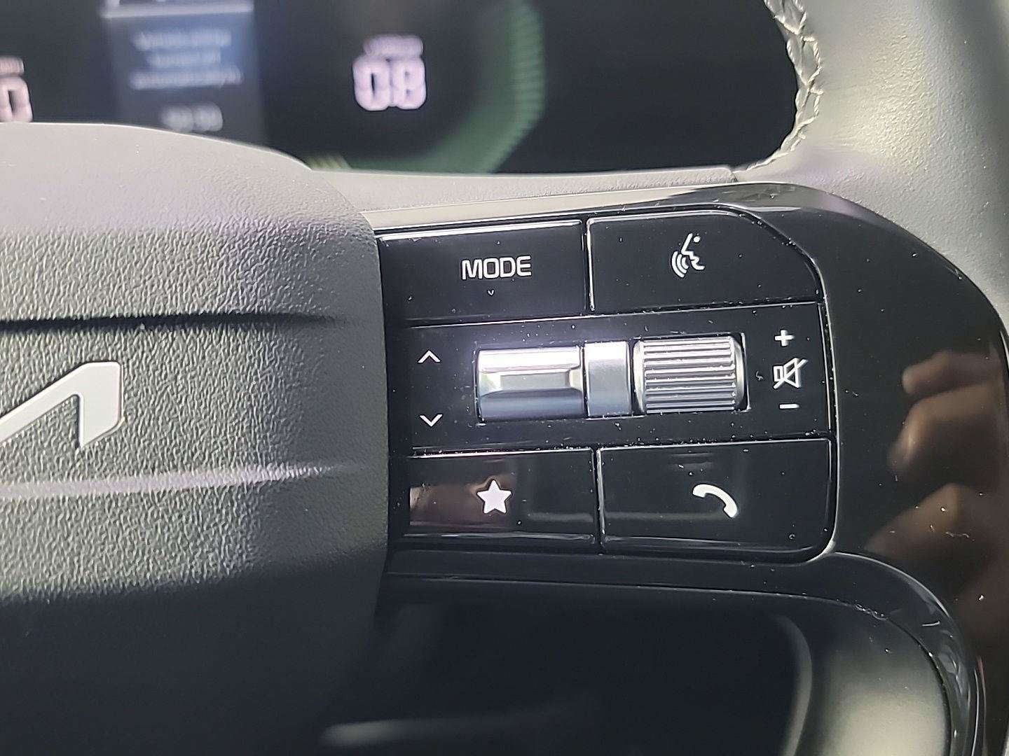 Certified 2026 Kia Sorento EX AWD/4WD image 27