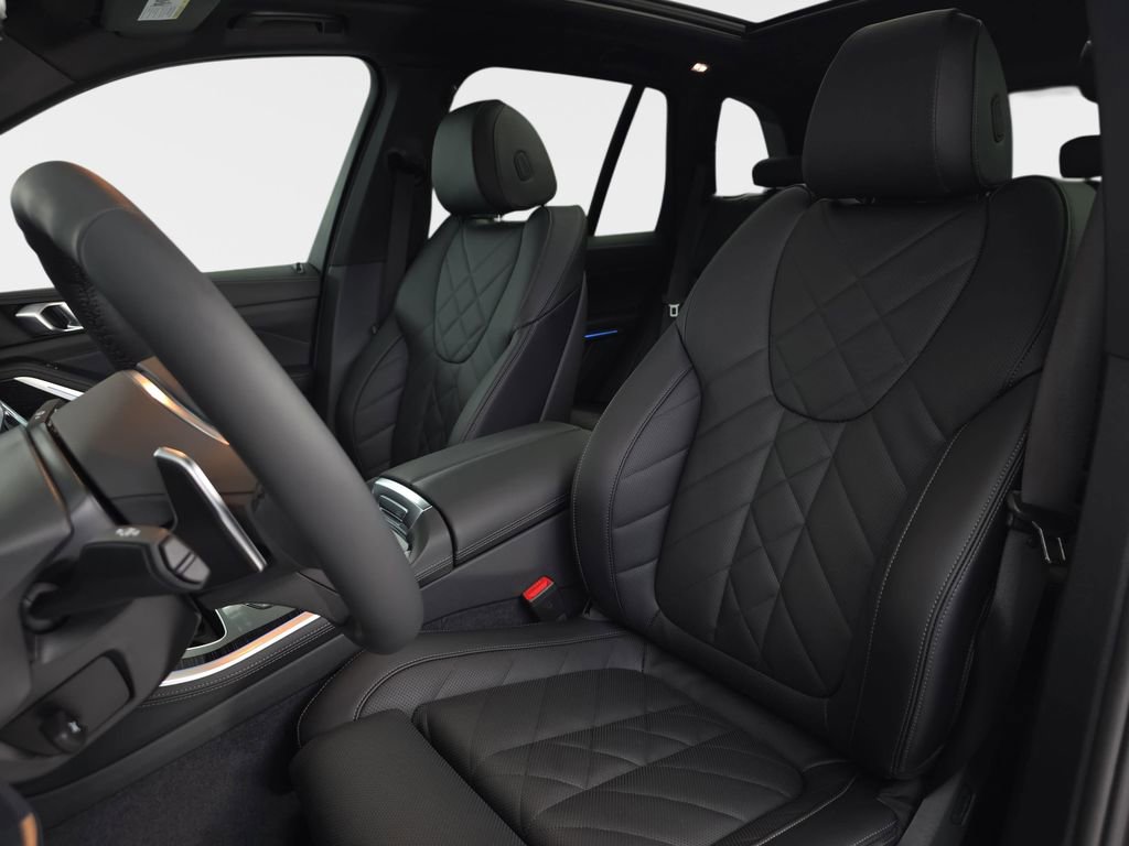 New 2026 BMW X5 xDrive50e w/ M Sport Package image 15