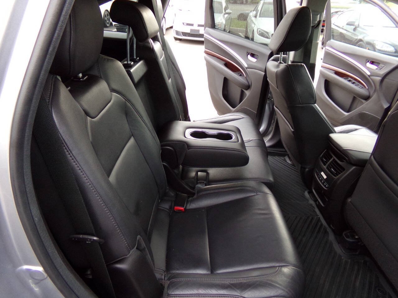 Used 2016 Acura MDX w/ Technology Package AWD/4WD image 23