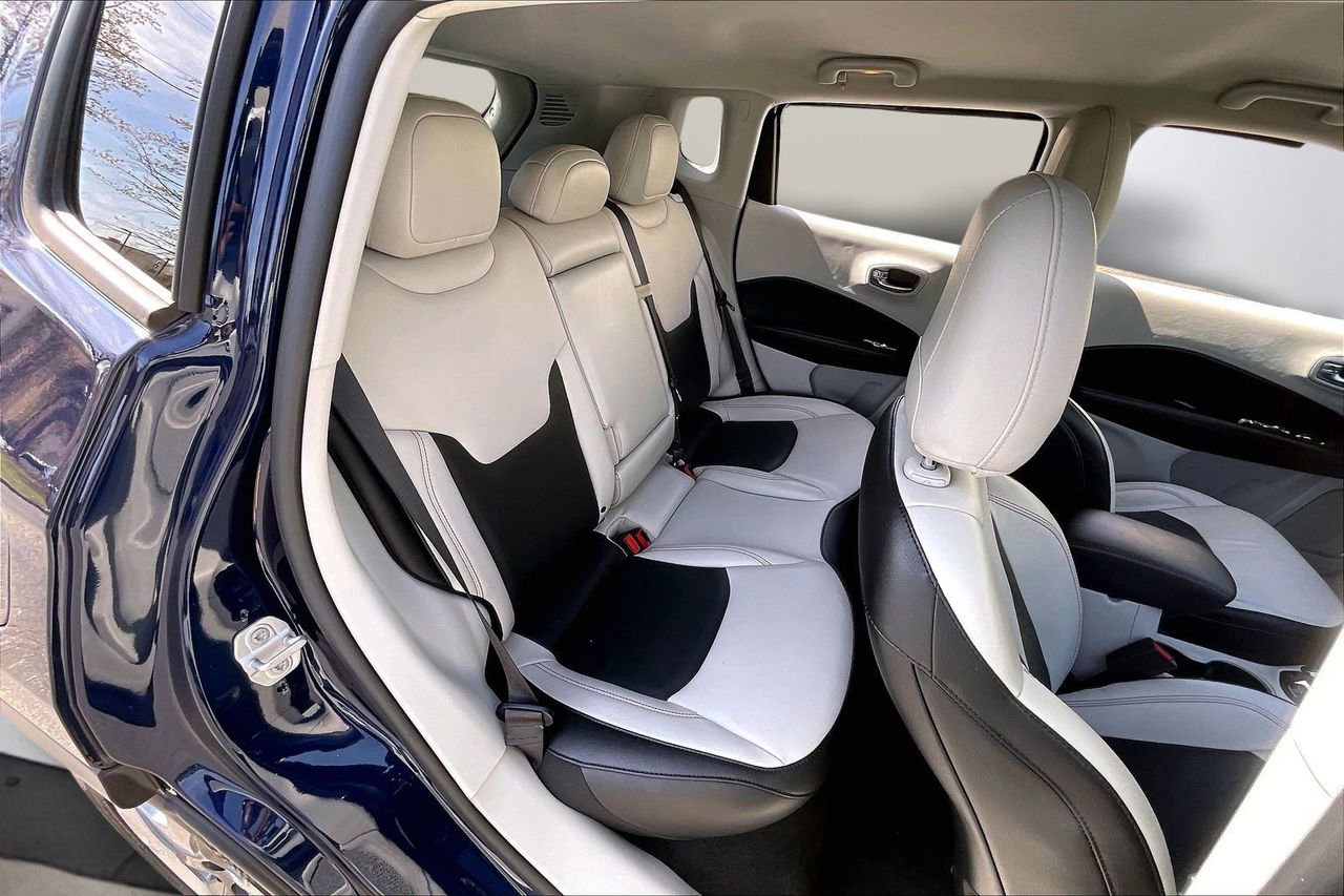 Certified 2021 Jeep Compass Limited image 24