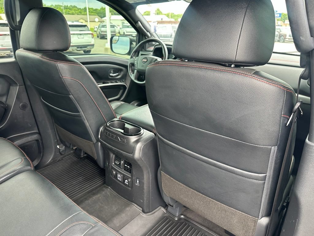 Used 2022 Nissan Titan PRO-4X w/ Pro-4x Convenience Package AWD/4WD image 33