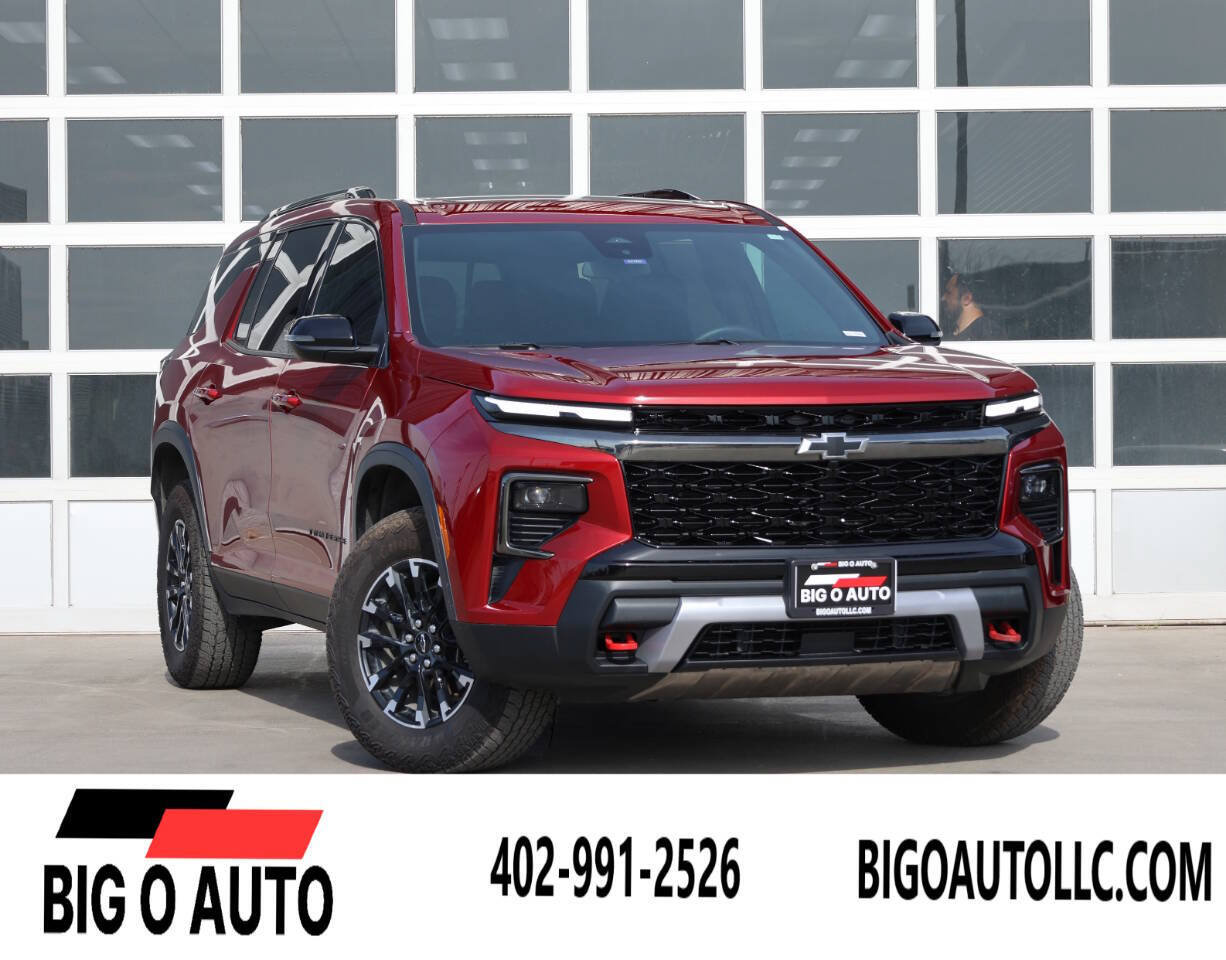Used 2025 Chevrolet Traverse Z71