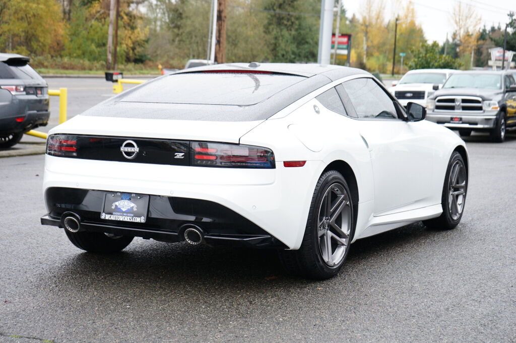Used 2024 Nissan Z Sport image 5