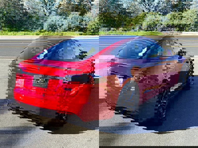 Used 2021 Tesla Model S Plaid image 7