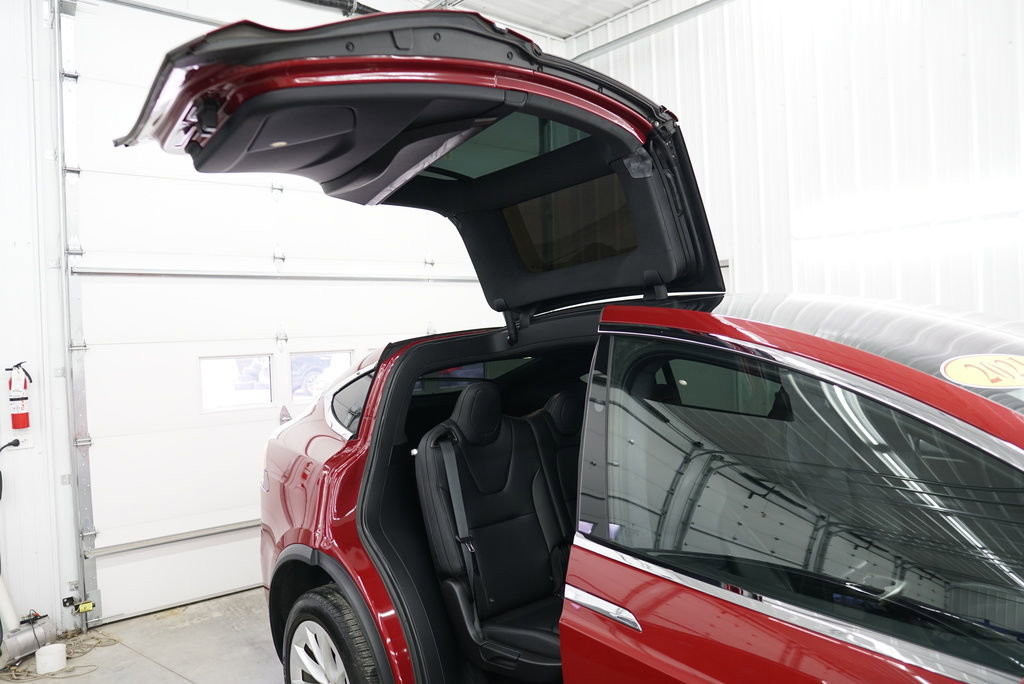 Used 2021 Tesla Model X Long Range AWD/4WD image 40