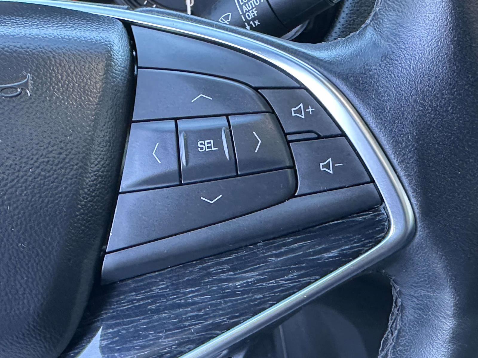 Used 2023 Cadillac XT5 Premium Luxury w/ Technology Package image 23