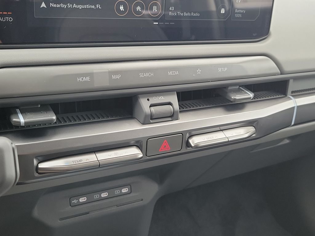 New 2027 Kia EV3 Wind FWD image 33