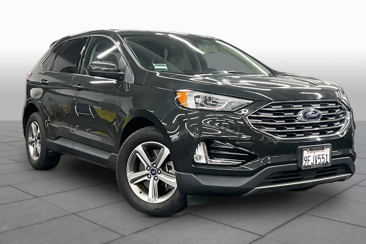 Used 2022 Ford Edge SEL w/ Convenience Package AWD/4WD image 2