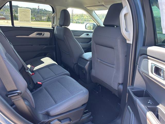 New 2026 Ford Explorer Active AWD/4WD image 18