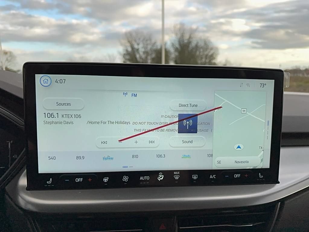 New 2025 Ford Escape SE FWD image 22