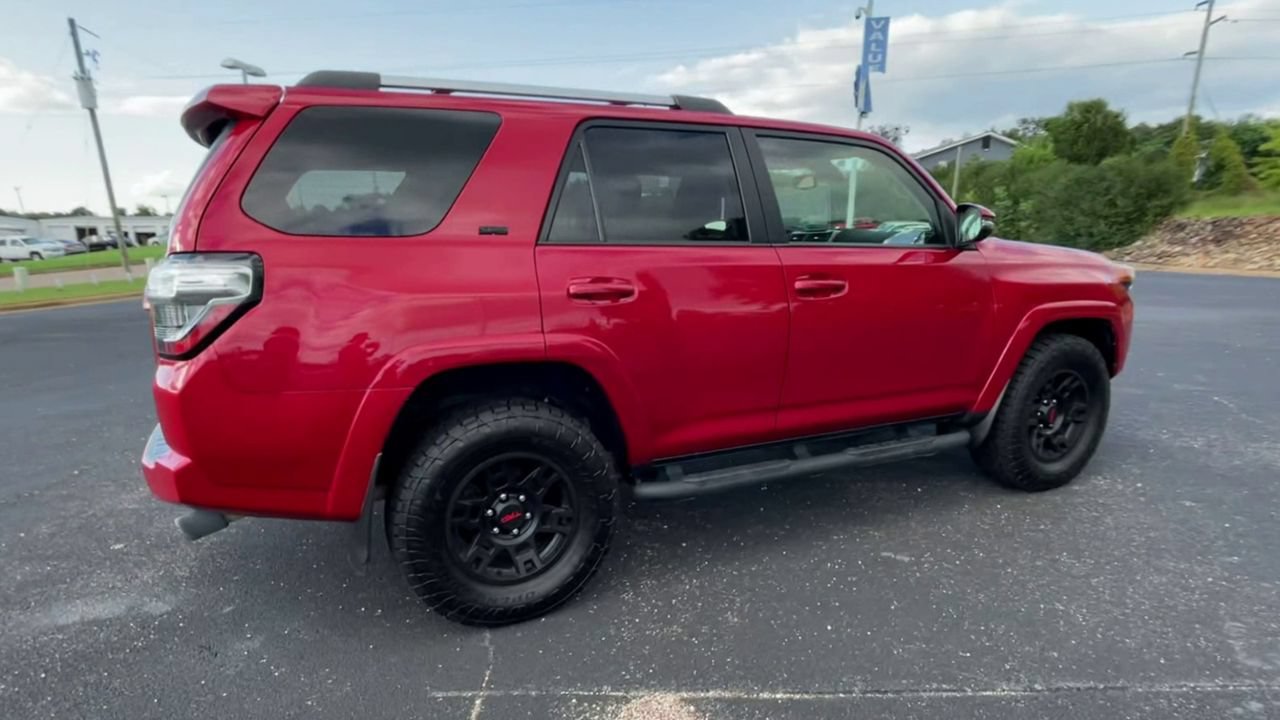 Used 2023 Toyota 4Runner SR5 Premium w/ Moonroof Package RWD image 9