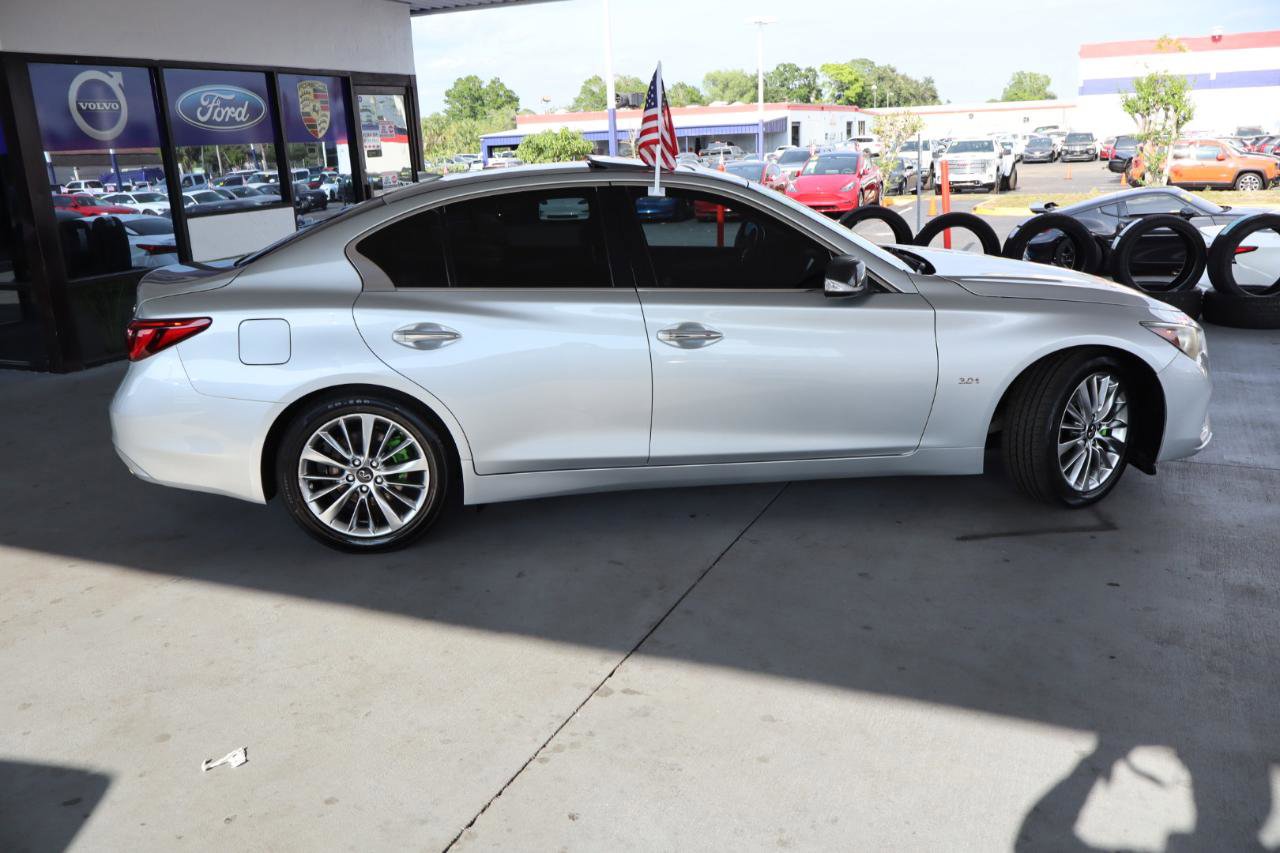 Used 2020 INFINITI Q50 Luxe RWD image 4