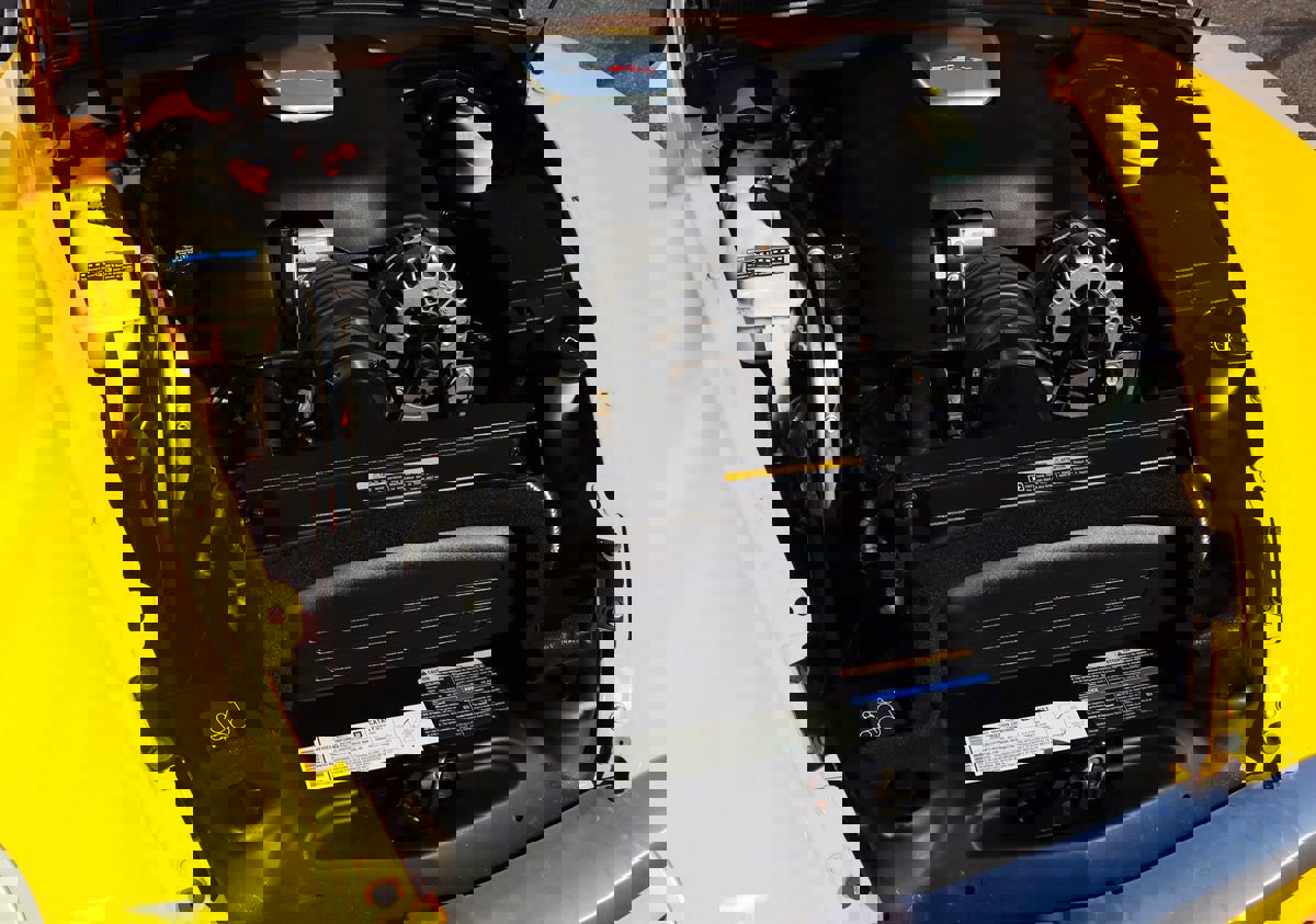 Used 2005 Chevrolet SSR w/ Preferred Equipment Group image 53