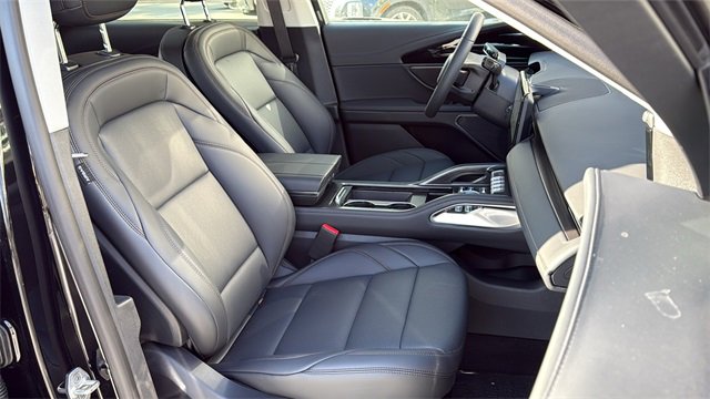 New 2026 Lincoln Nautilus Premier image 9