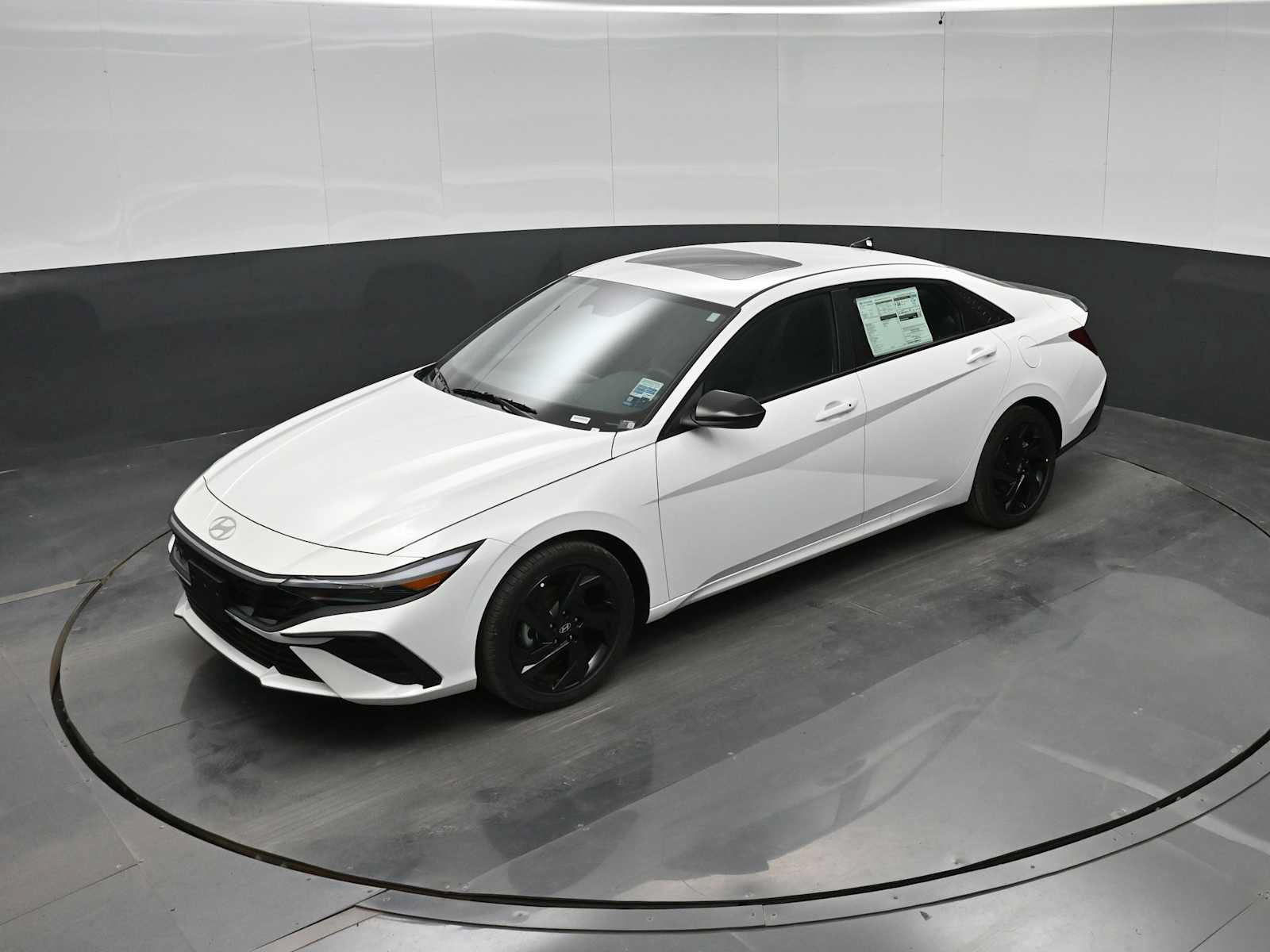 New 2026 Hyundai Elantra SEL Sport FWD image 29