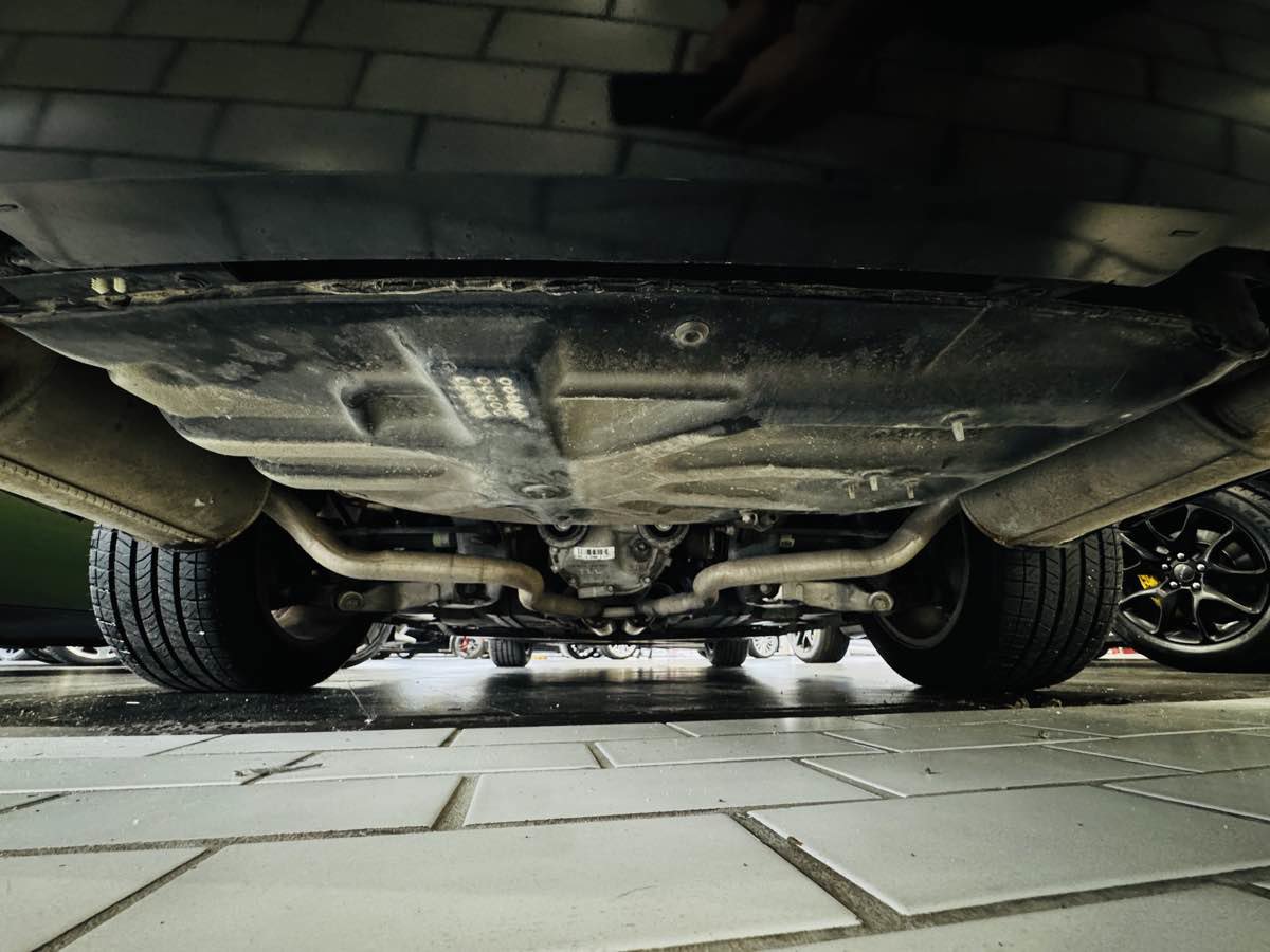 Used 2002 Ford Thunderbird Deluxe image 16