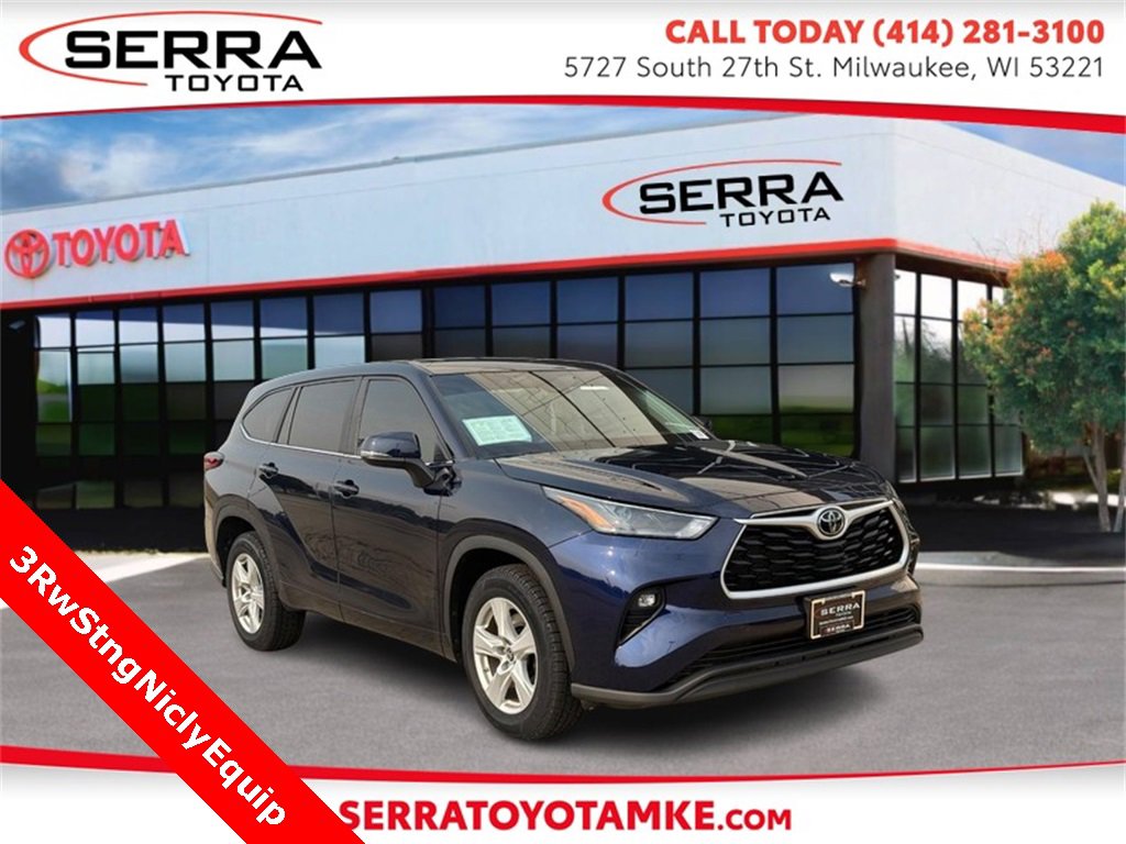 Used 2023 Toyota Highlander LE