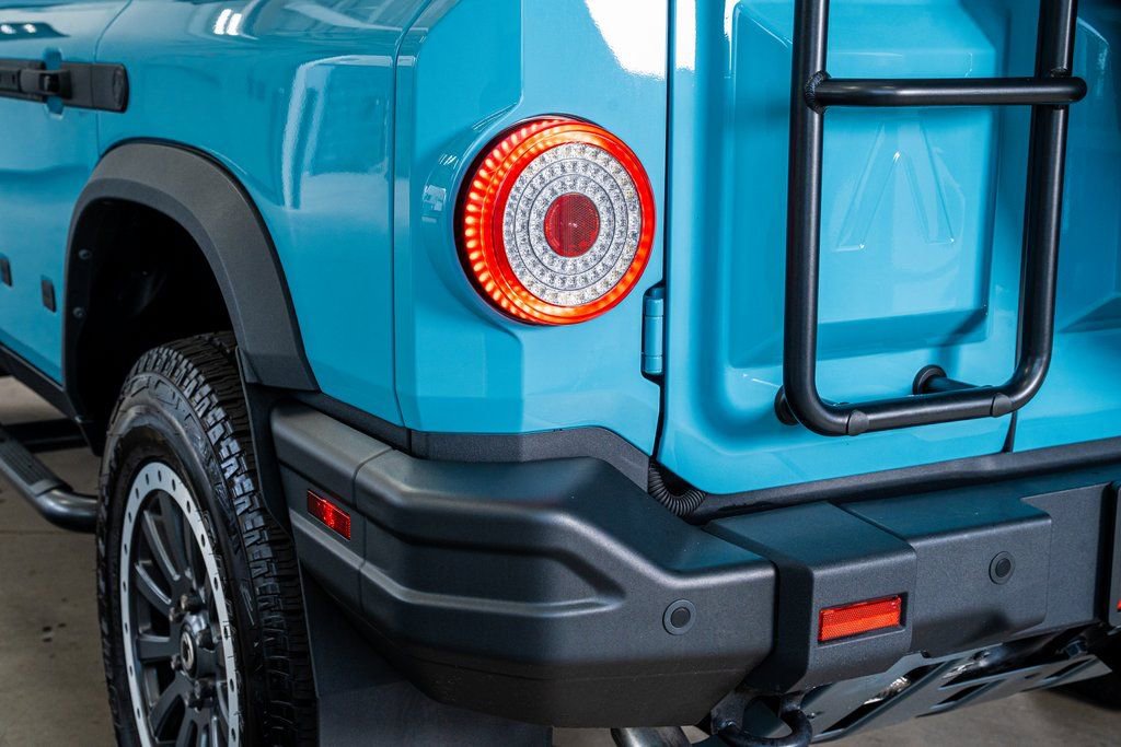 Used 2024 INEOS Grenadier Fieldmaster Edition image 27