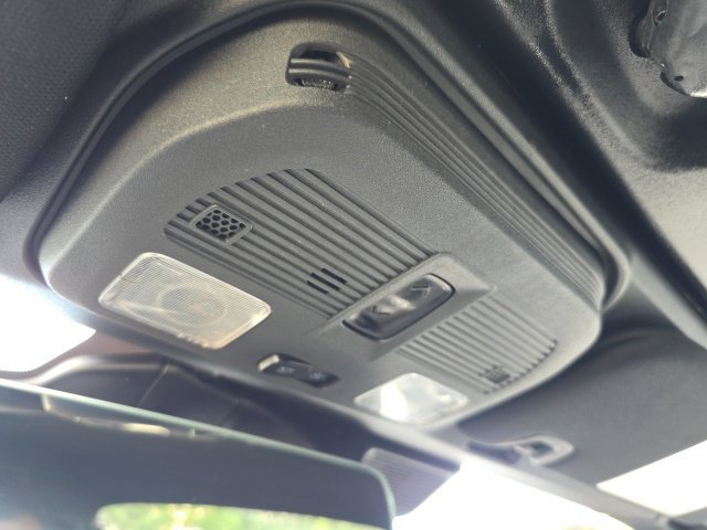 Used 2025 Ford Mustang Premium RWD image 27