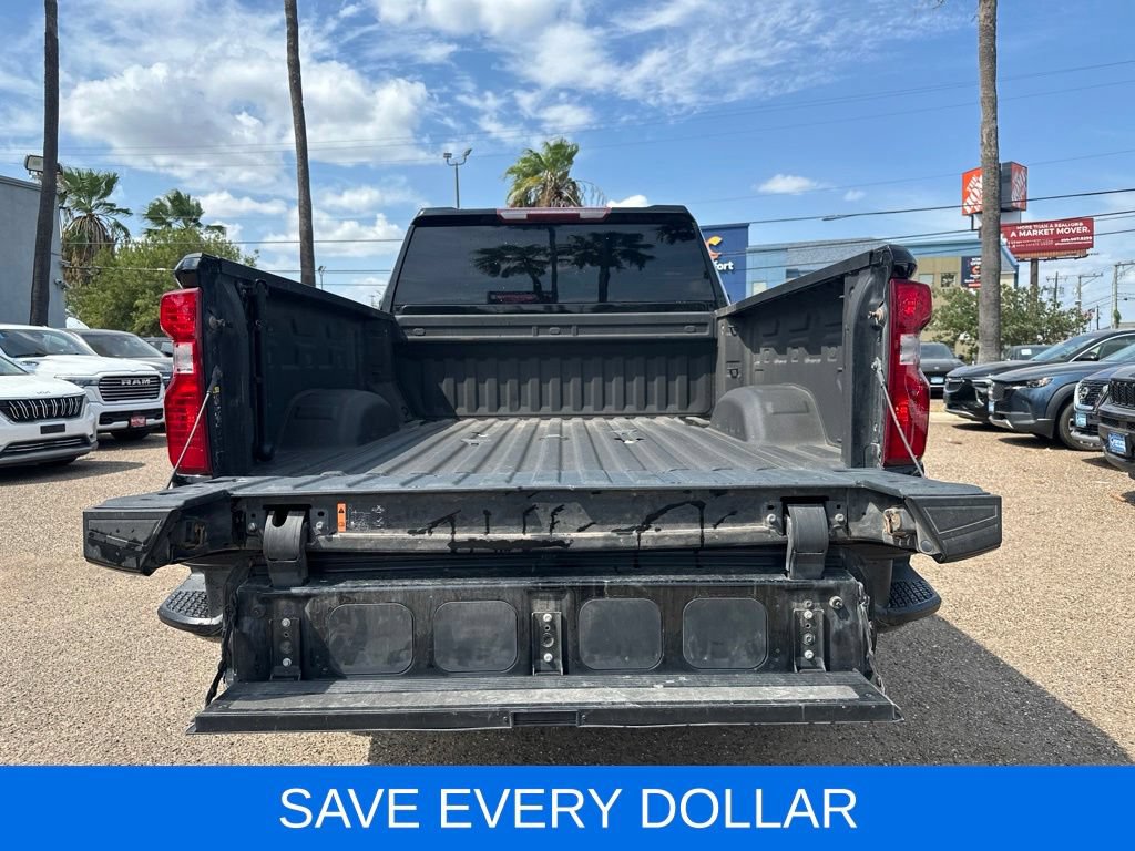 Used 2023 Chevrolet Silverado 2500 Custom w/ Custom Value Package AWD/4WD image 6