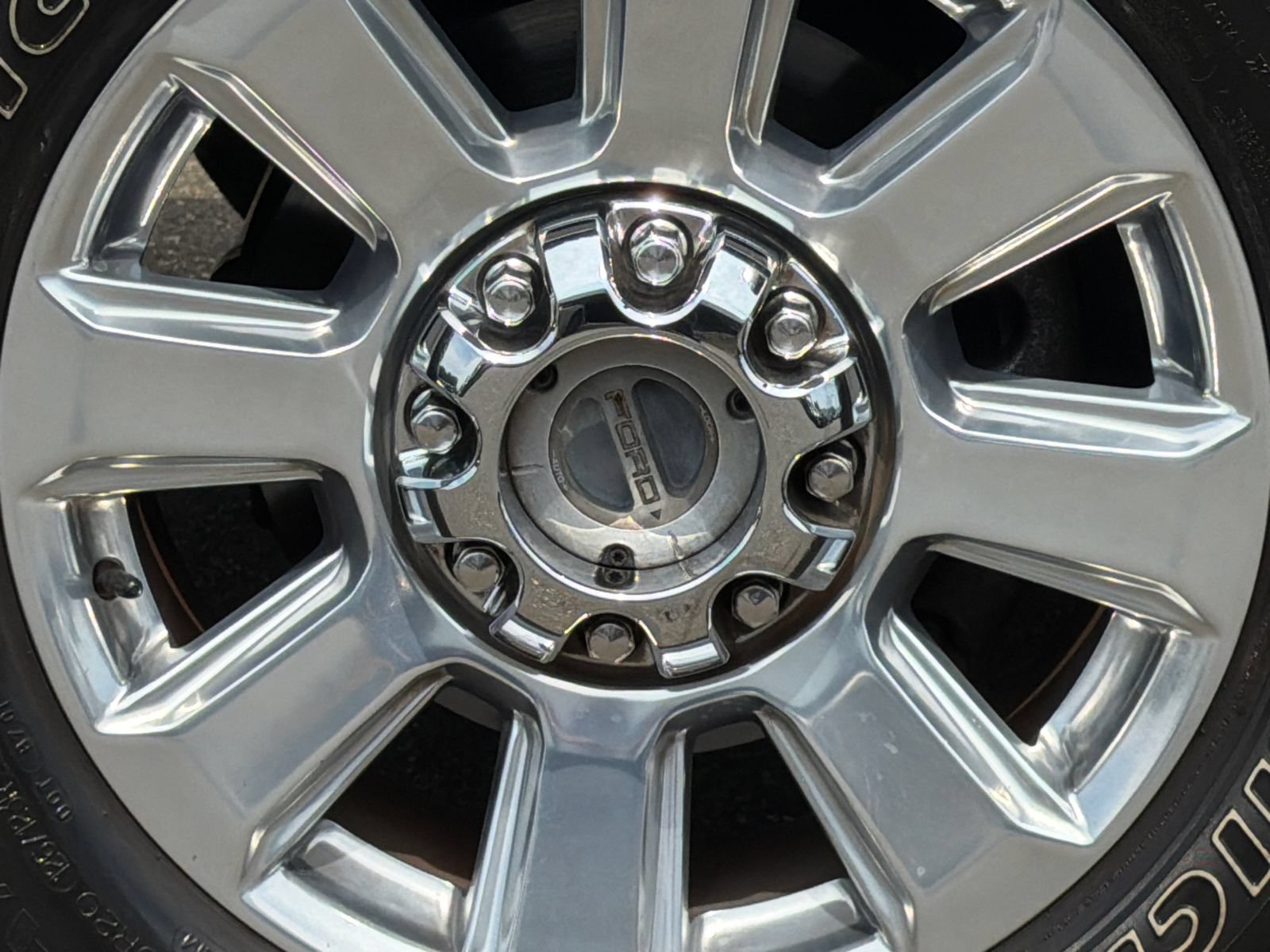 Used 2019 Ford F350 Platinum w/ Platinum Ultimate Package AWD/4WD image 7
