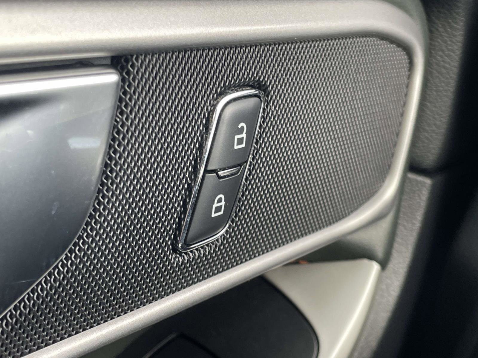 Used 2022 Ford Explorer Timberline image 34