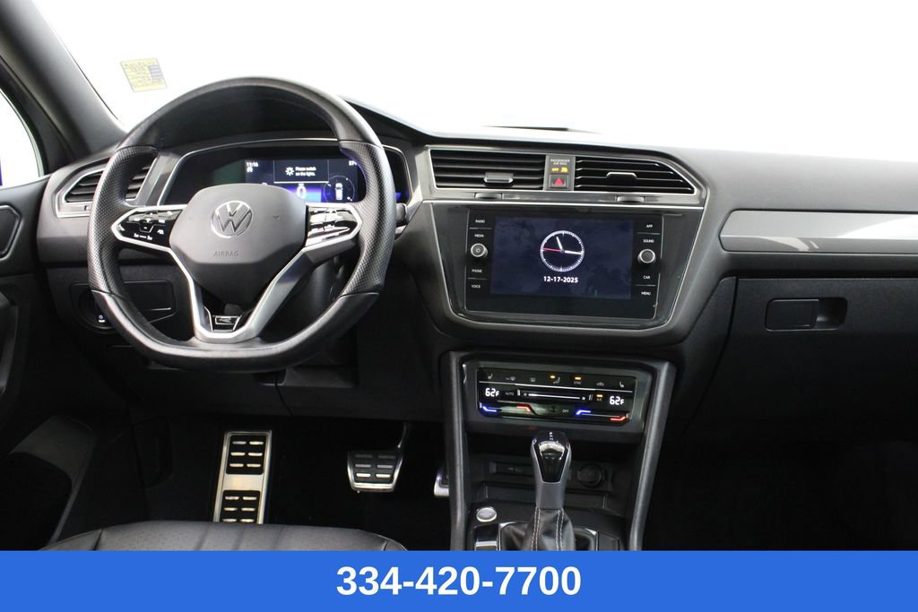 Certified 2023 Volkswagen Tiguan SE R-Line image 8