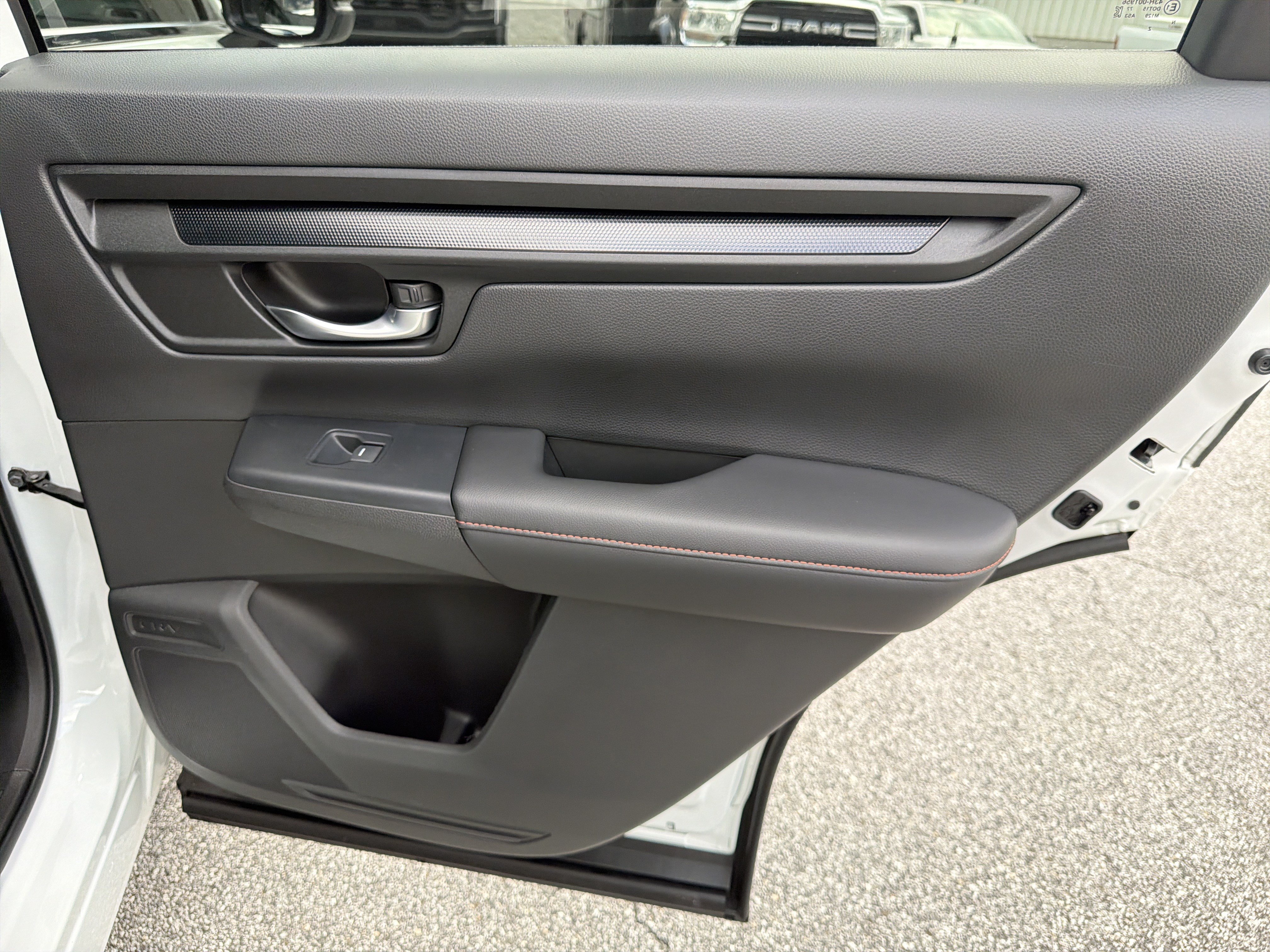 Used 2023 Honda CR-V Sport image 19