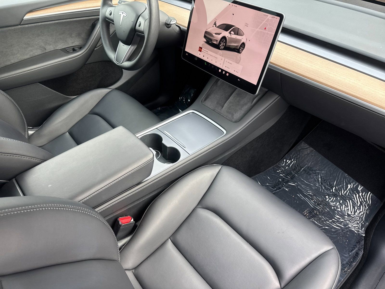 Used 2023 Tesla Model Y 2WD image 16