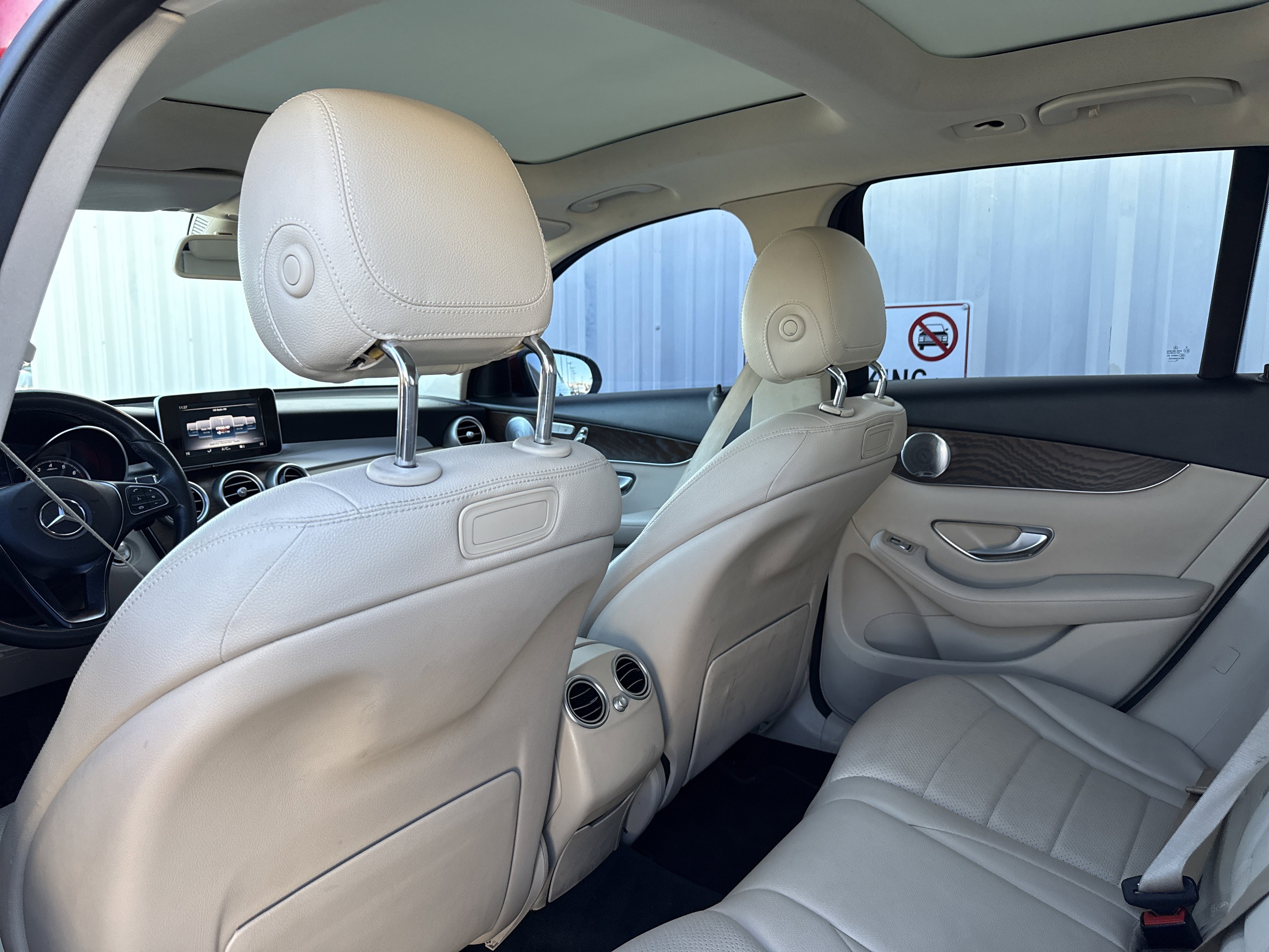 Used 2019 Mercedes-Benz GLC 300 GLC 300 image 28