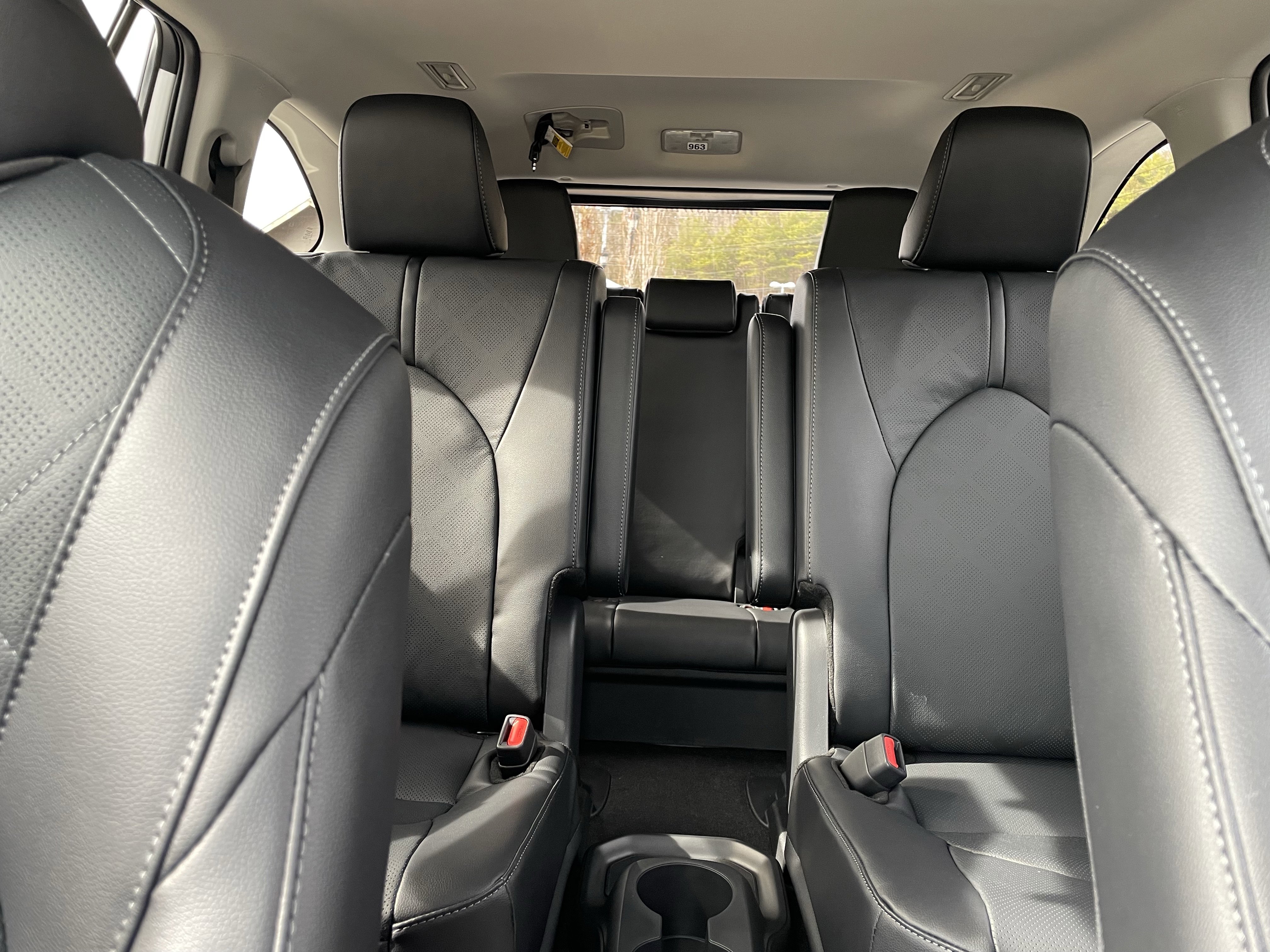 New 2026 Toyota Highlander Platinum image 29