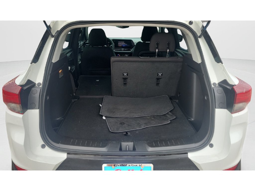 Used 2024 Chevrolet TrailBlazer LS FWD image 9