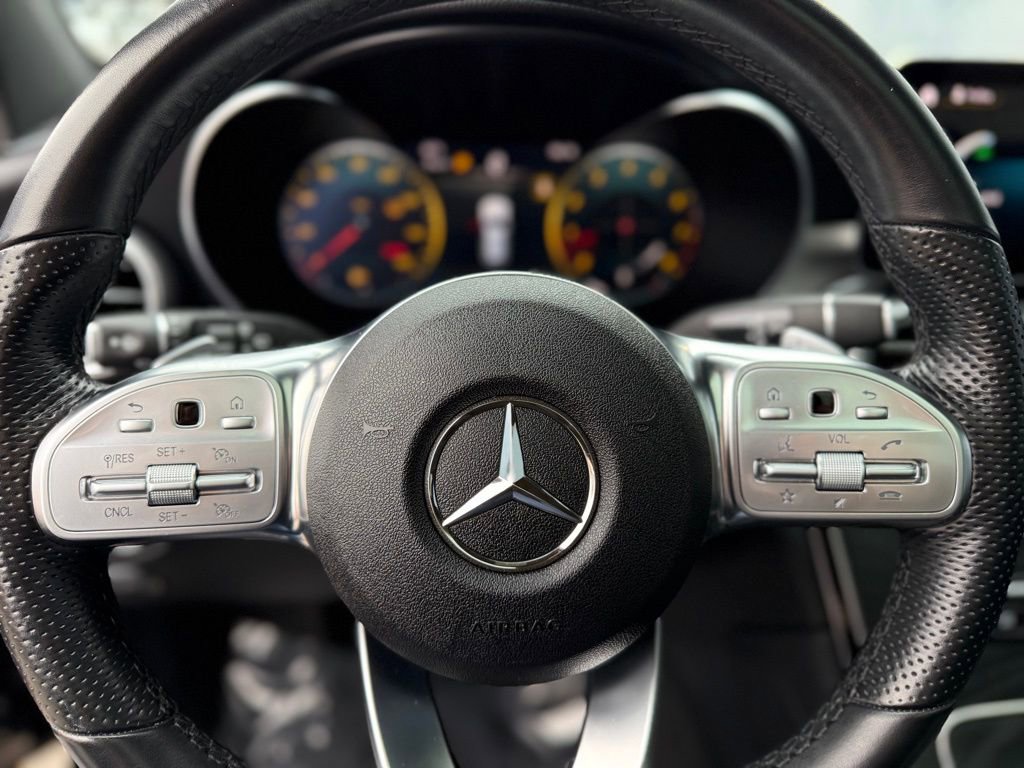 Used 2021 Mercedes-Benz GLC 300 w/ AMG Line image 34