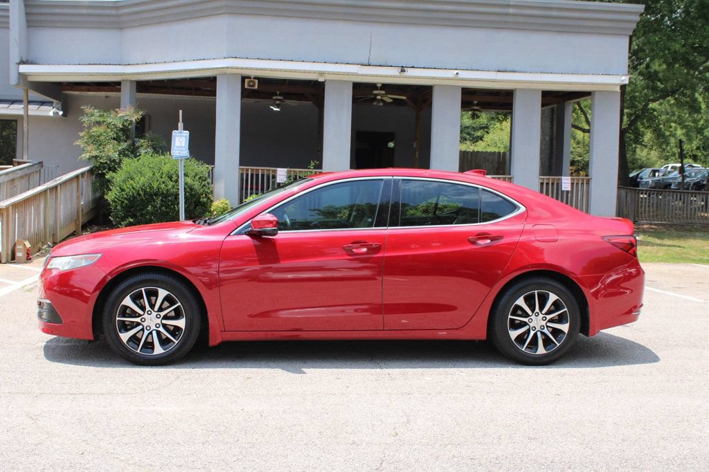 Used 2017 Acura TLX FWD image 4