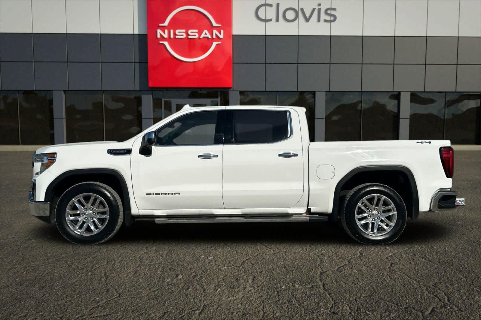 Used 2020 GMC Sierra 1500 SLT w/ SLT Premium Plus Package AWD/4WD image 6