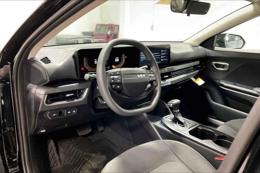 New 2026 Kia K4 FWD image 19