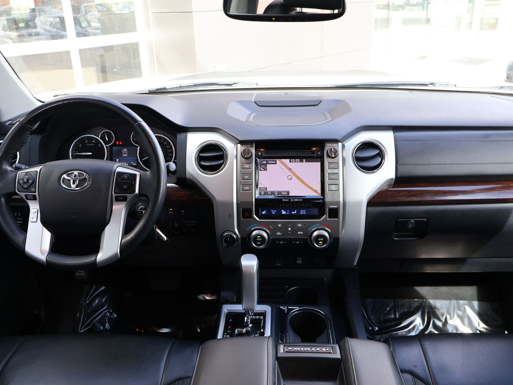 Used 2017 Toyota Tundra Limited image 25