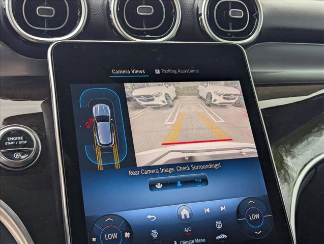 Used 2025 Mercedes-Benz GLC 300 image 12