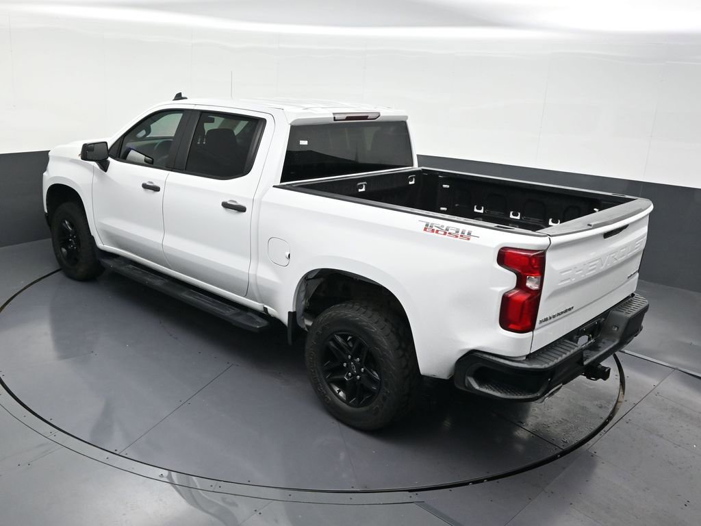 Used 2019 Chevrolet Silverado 1500 Custom Trail Boss w/ Custom Convenience Package image 17