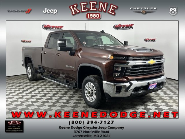 Used 2024 Chevrolet Silverado 2500 LT image 1