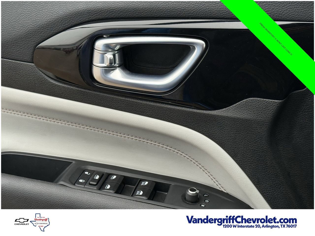 Used 2025 Jeep Compass Limited AWD/4WD image 20