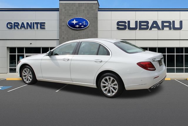 Used 2017 Mercedes-Benz E 300 4MATIC image 7