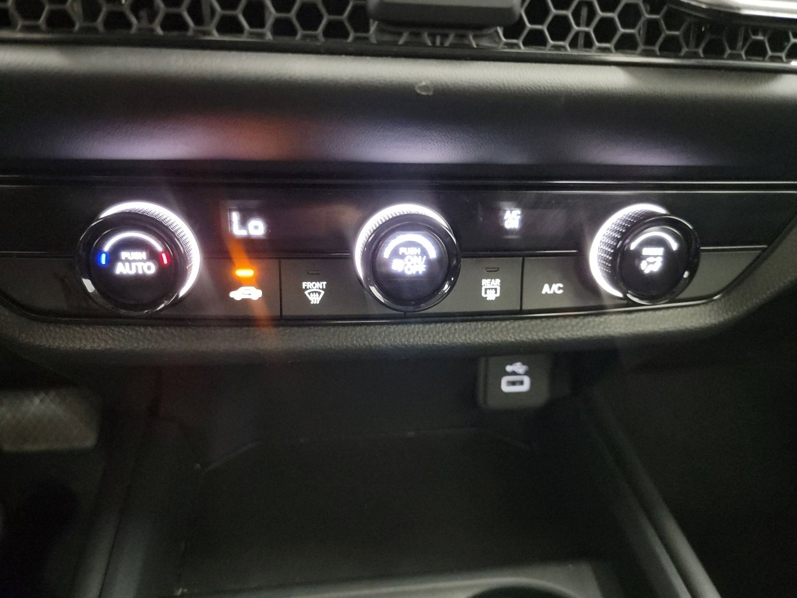 Certified 2025 Honda HR-V LX image 21