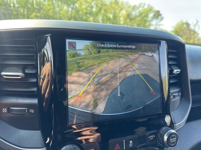 Used 2024 RAM 3500 Tradesman w/ Chrome Appearance Group image 19