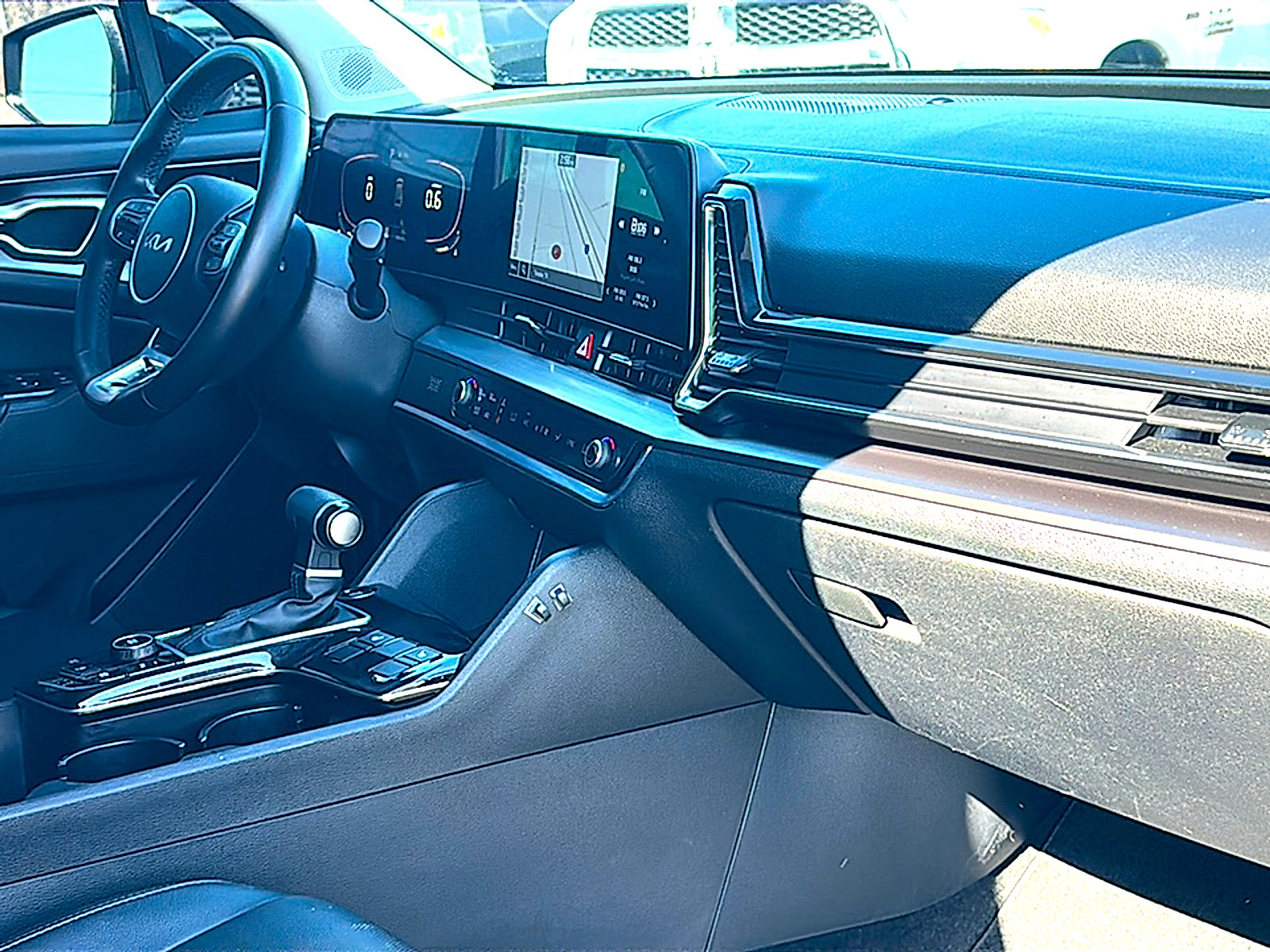 Used 2023 Kia Sportage EX image 22