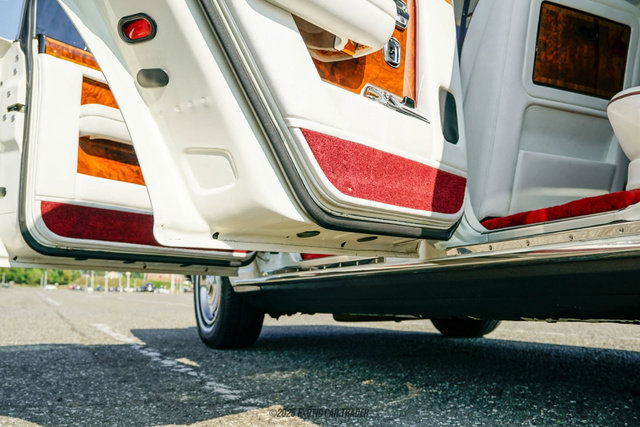 Used 1989 Rolls-Royce Silver Spirit image 52